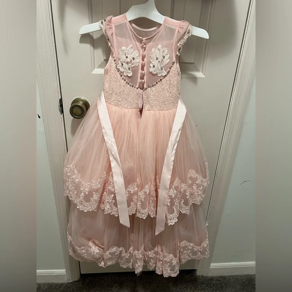 Elegant Pink Lace Flower Girl Dress - Picture 4 of 8